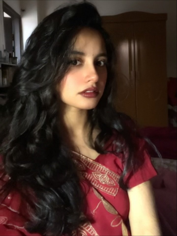 Riya – Your Cute College Girl Next Door 🎀💦