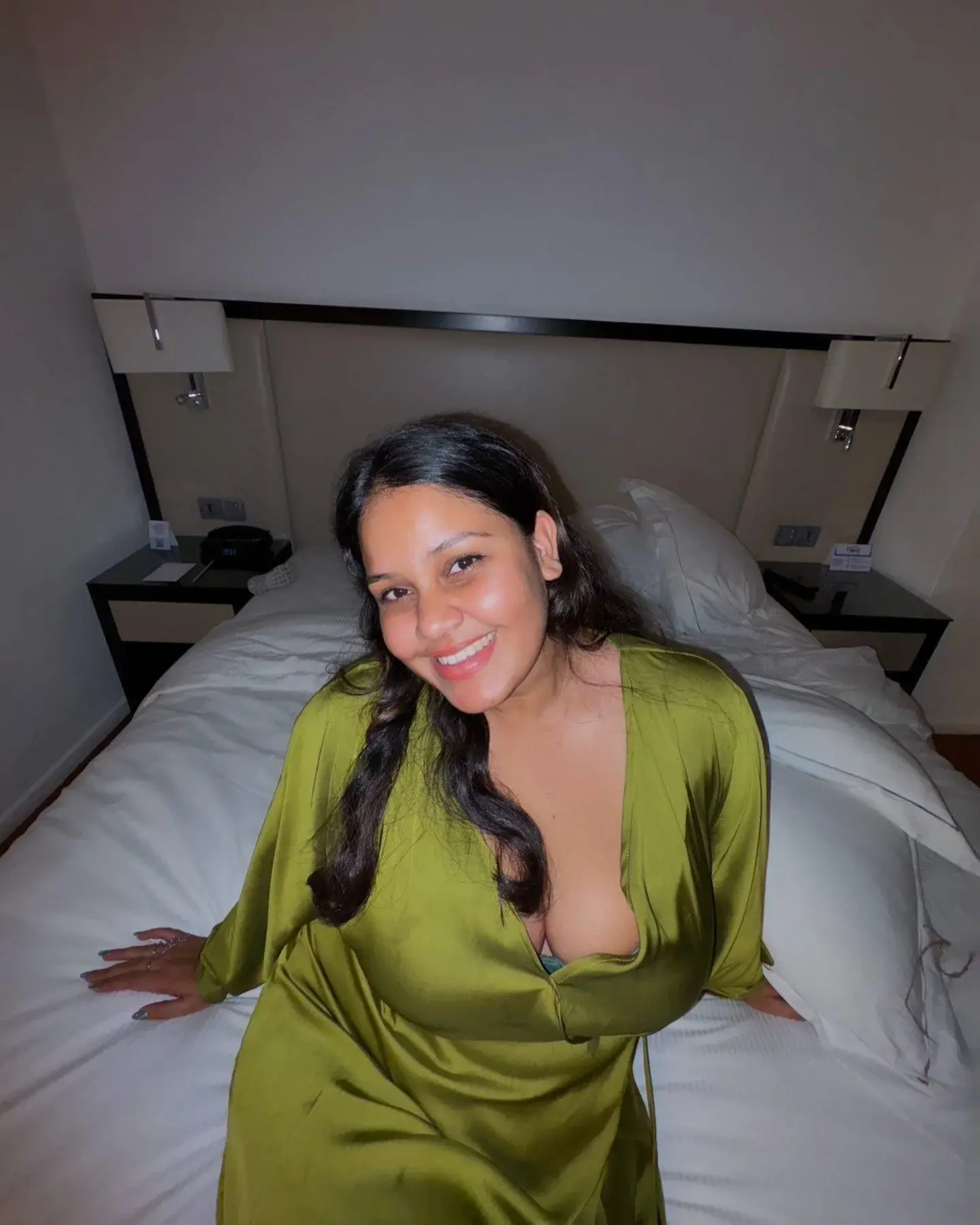 Kavya – Tall & Glamorous Call Girl in Ahmedabad